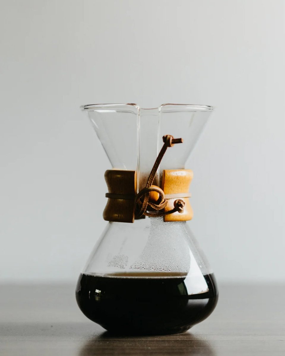 Chemex 4 Cup Ahşap Tutacaklı Kahve Demleme Ekipmanı - Ahanda Kahve